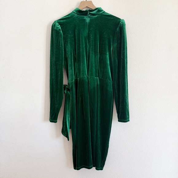Eloquii Velvet Mini Dress with Wrap Skirt in Aventurine Green Size 14 - Picture 8 of 8